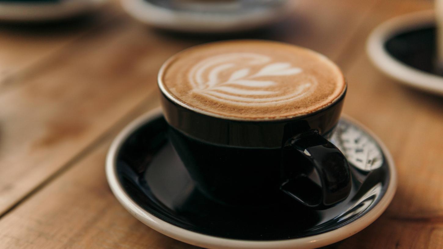 Kaffee gehört zur Morgenroutine vieler Deutscher. Kaffee gehört zur Morgenroutine vieler Deutscher.