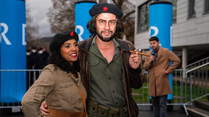 Martin Hagen kam als Che Guevara zusammen mit Ehefrau Anisha.