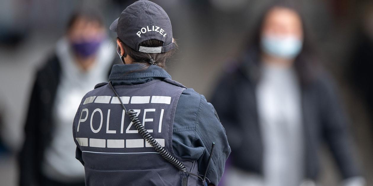 Sensibler, digitaler, sportlicher: Bessere Polizeiausbildung | Nordbayern