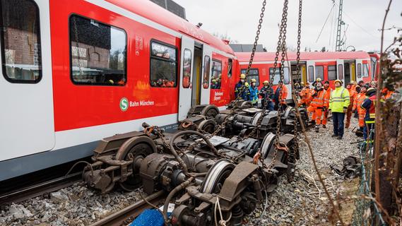 Ermittlungen zum S-Bahn-Unglück: War es menschliches oder technisches Versagen?