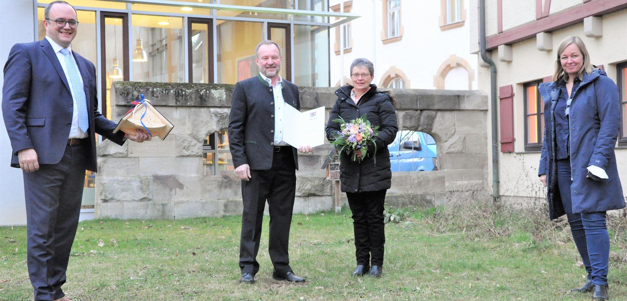 Zweiter Bürgermeister Hans König Erhält Kommunale Dankurkunde