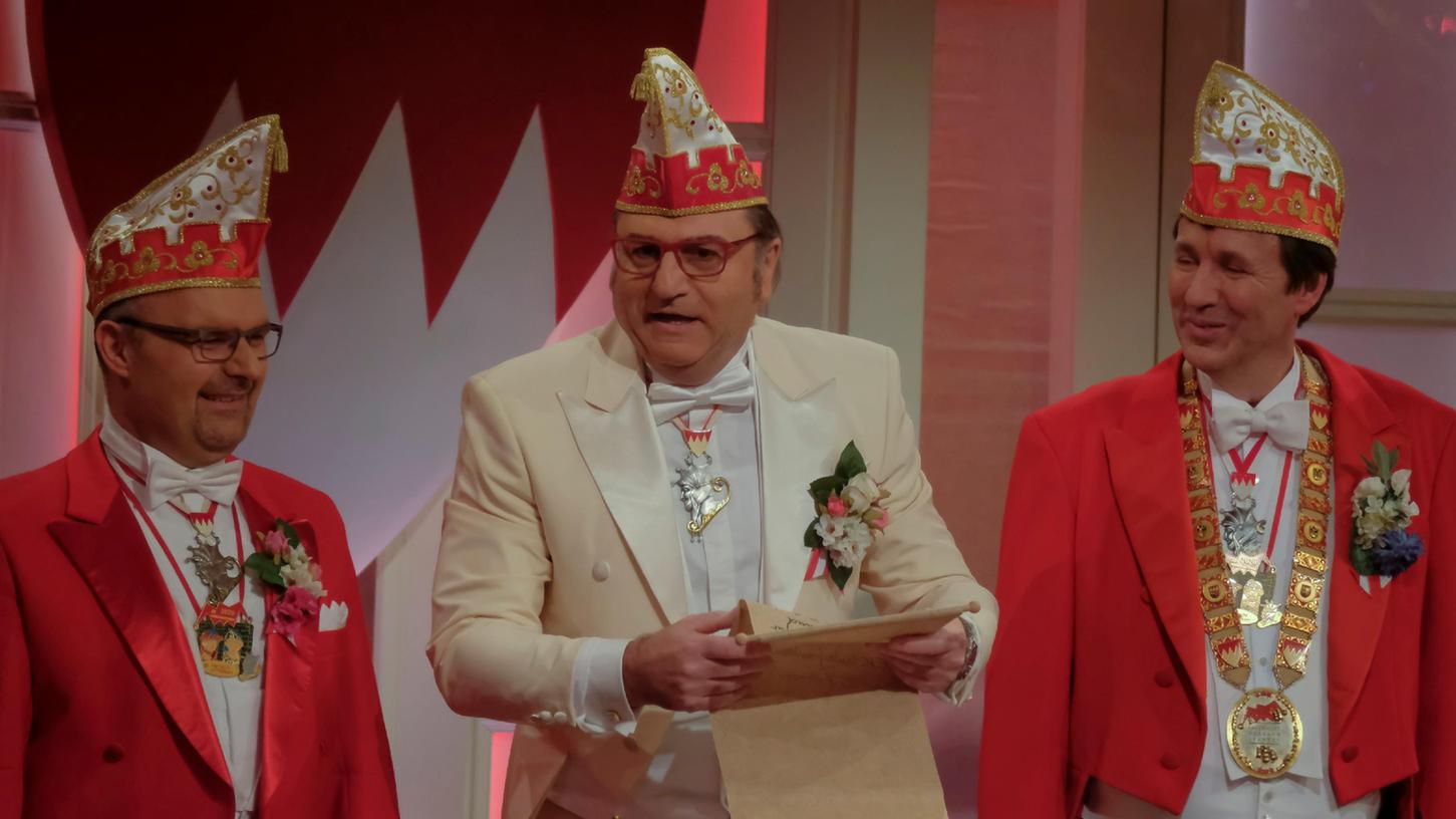 Der Boss des Veitshöchheimer Faschings gibt ab: Der Nürnberger Bernd Händel hört als Präsident des Elferrates der Sendung "Fastnacht in Franken" auf. Der Boss des Veitshöchheimer Faschings gibt ab: Der Nürnberger Bernd Händel hört als Präsident des Elferrates der Sendung "Fastnacht in Franken" auf.