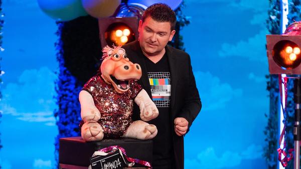 „Weine nicht, wenn der Söder spricht - Kultur und Theater mag er nicht!“ (Sebastian Reich)