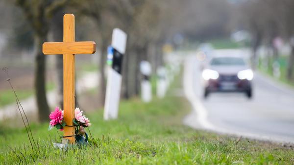 Verkehrsunfall auf Landstraße