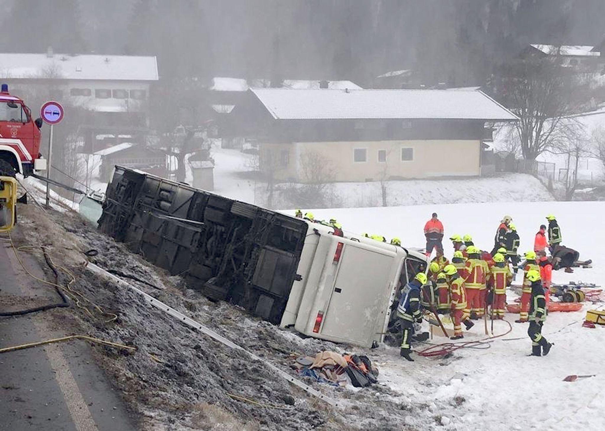 Dutzende Verletzte Bei Unfall Mit Reisebus In Oberbayern | Nordbayern