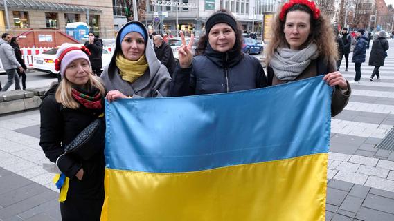 Decken, Medikamente, Powerbanks: Nürnberger wollen für Ukrainer sammeln