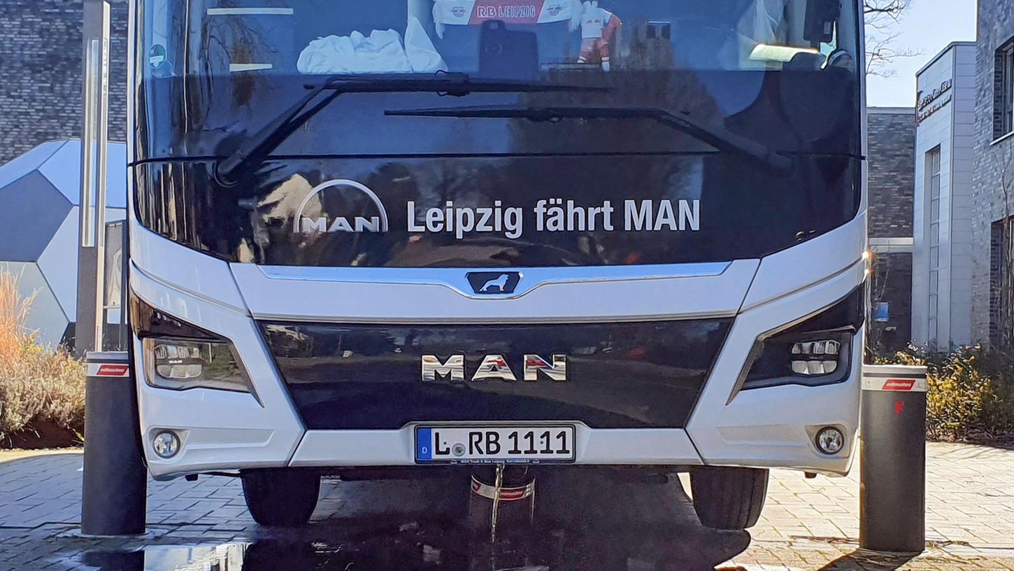 RB Leipzigs Spieler mit Taxis zum Spiel nach Bochum | Nordbayern