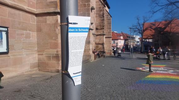 Gedenktafel zum jüdischen Leben in Schwabach mehrfach beschädigt