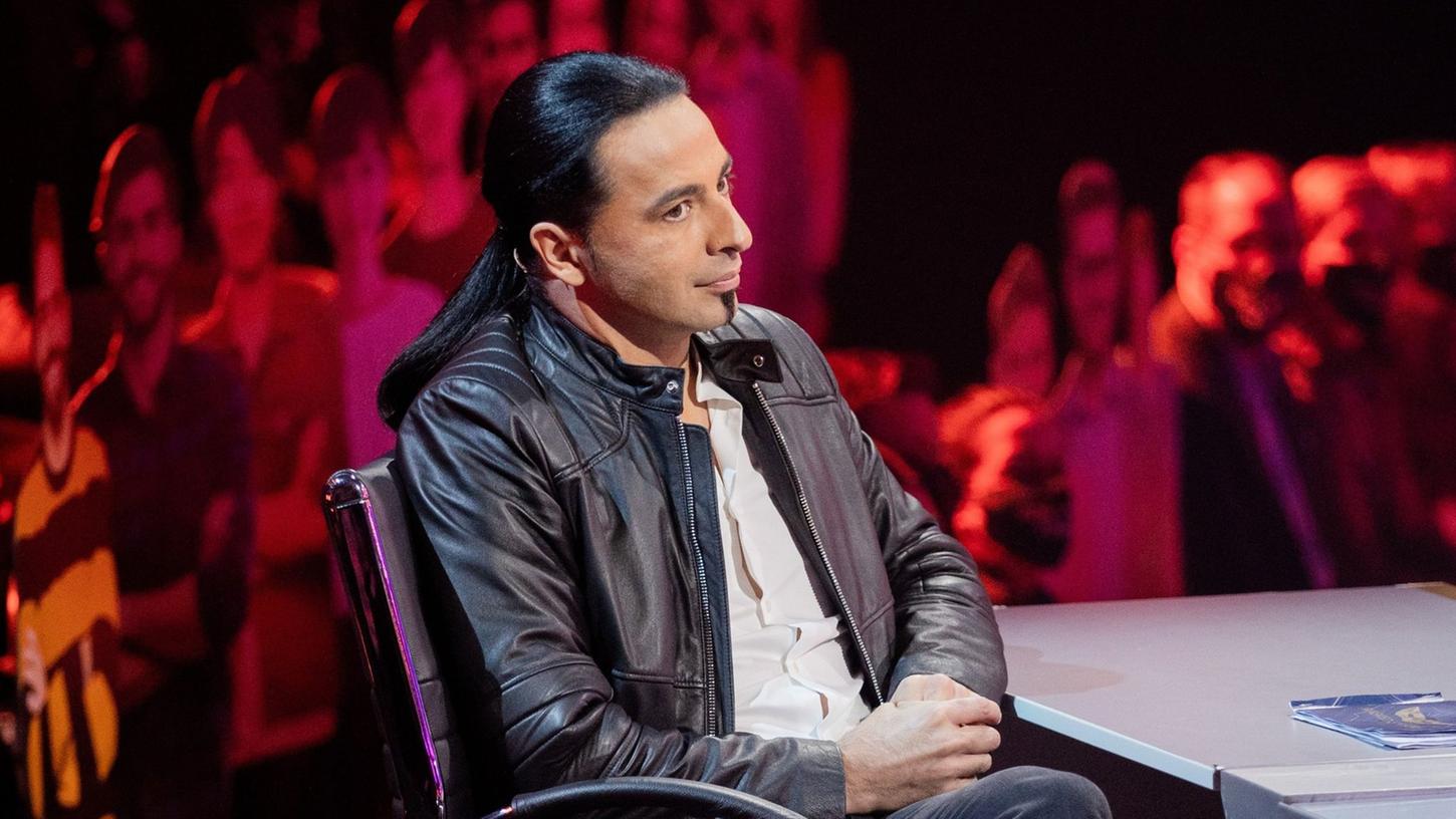 Für Bülent Ceylan ist Musik die Sprache des Friedens. Für Bülent Ceylan ist Musik die Sprache des Friedens.