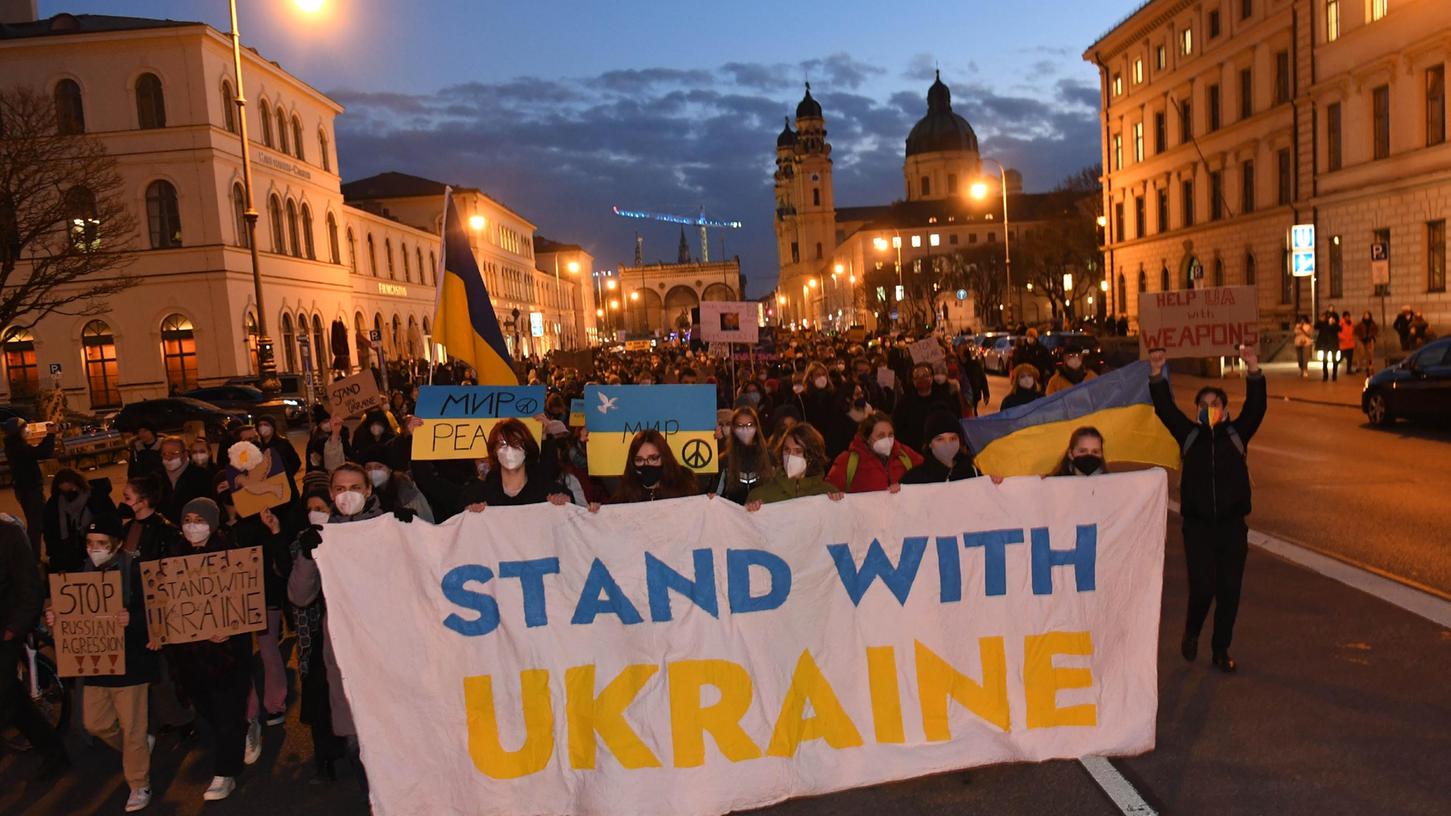 In München kam es so wie vielerorts zu Demonstrationen gegen den Krieg in der Ukraine. 
