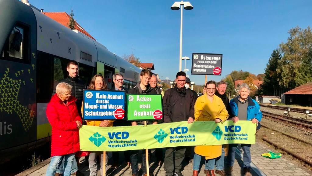 Das Aktionsbündnis zur Wiesenttalbahn freut sich: 5000 Unterschriften sind geschafft, 200 entscheidende Stimmen fehlen noch.