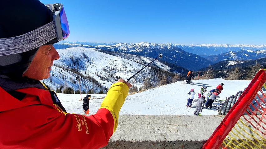 Der Chef der örtlichen Skischule, Wolfgang Krainer, zeigt uns, was man alles von hier oben sehen kann. Die spannende Reisereportage zu dieser Bildergalerie lesen Sie unter www.nn.de/leben/reisen