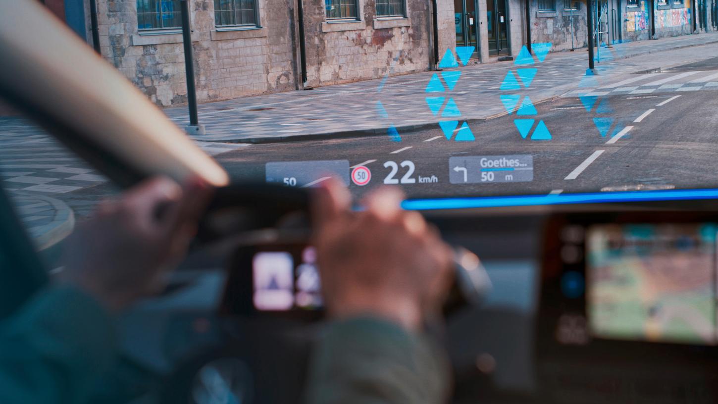 Digitale Auto-Welten: Was Displays in Fahrzeugen schon alles können