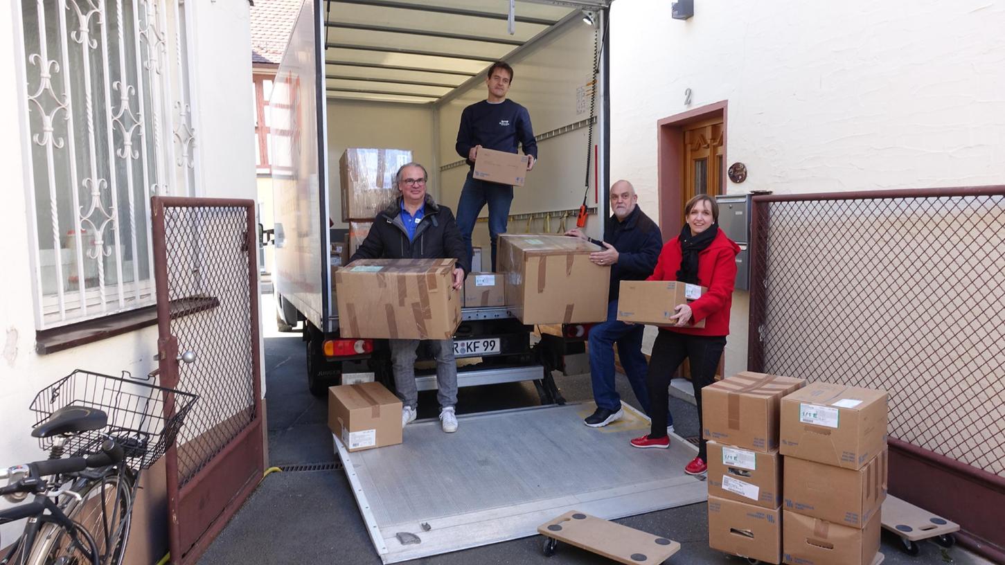 Herzogenaurach: Mit dem Klaviertransporter gelangen medizinische Hilfsgüter nach Lwiw
