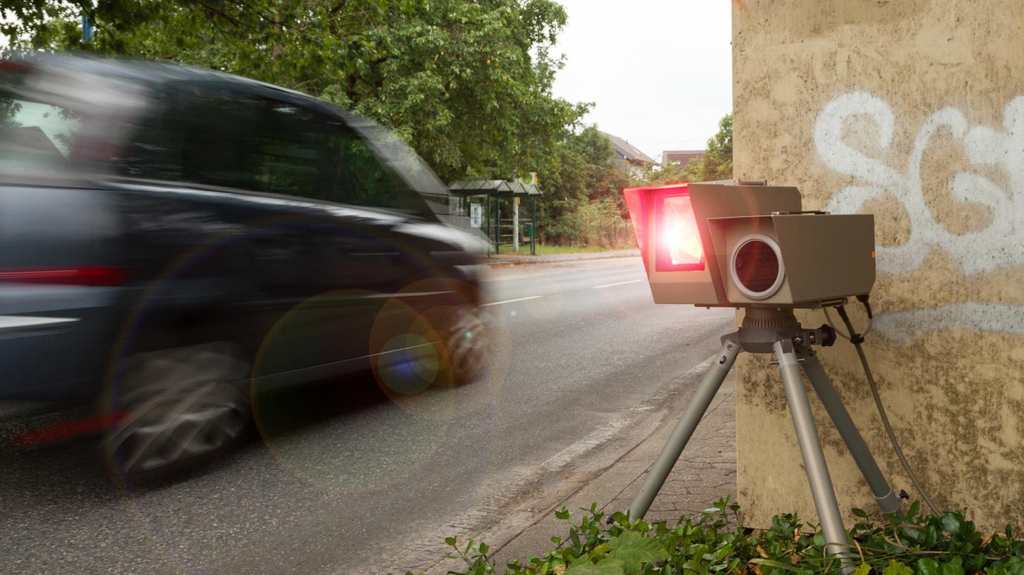 Der Mann war auf dem Weg zum Krankenhaus 32 km/h zu schnell und wurde geblitzt.