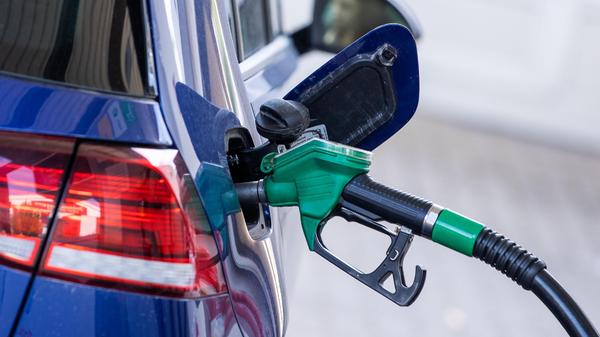 KINA - Mit der Rechnung helfen