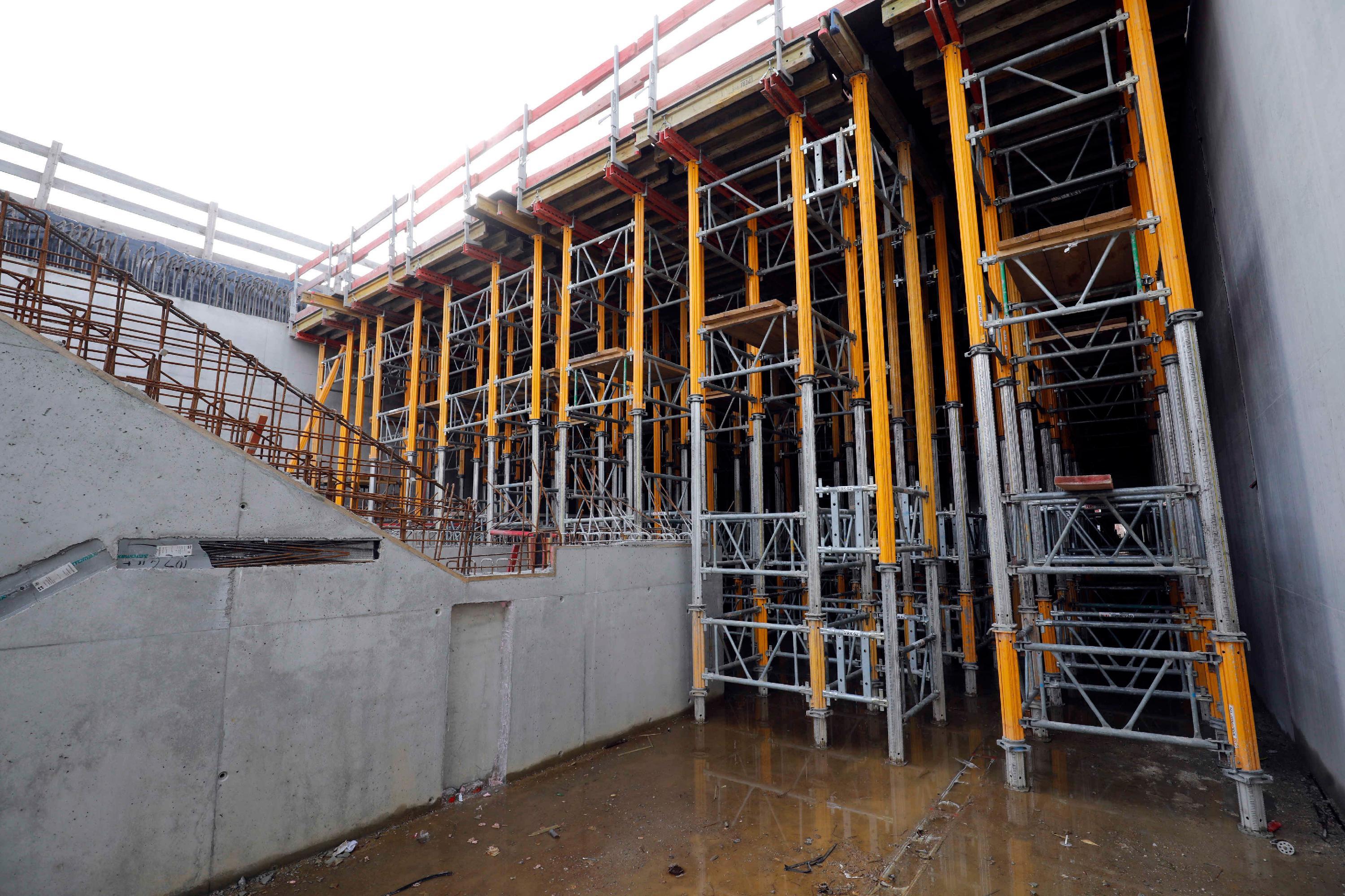 Auch an dieser Stelle zeichnet sich der künftige Treppenaufgang schon ab. 