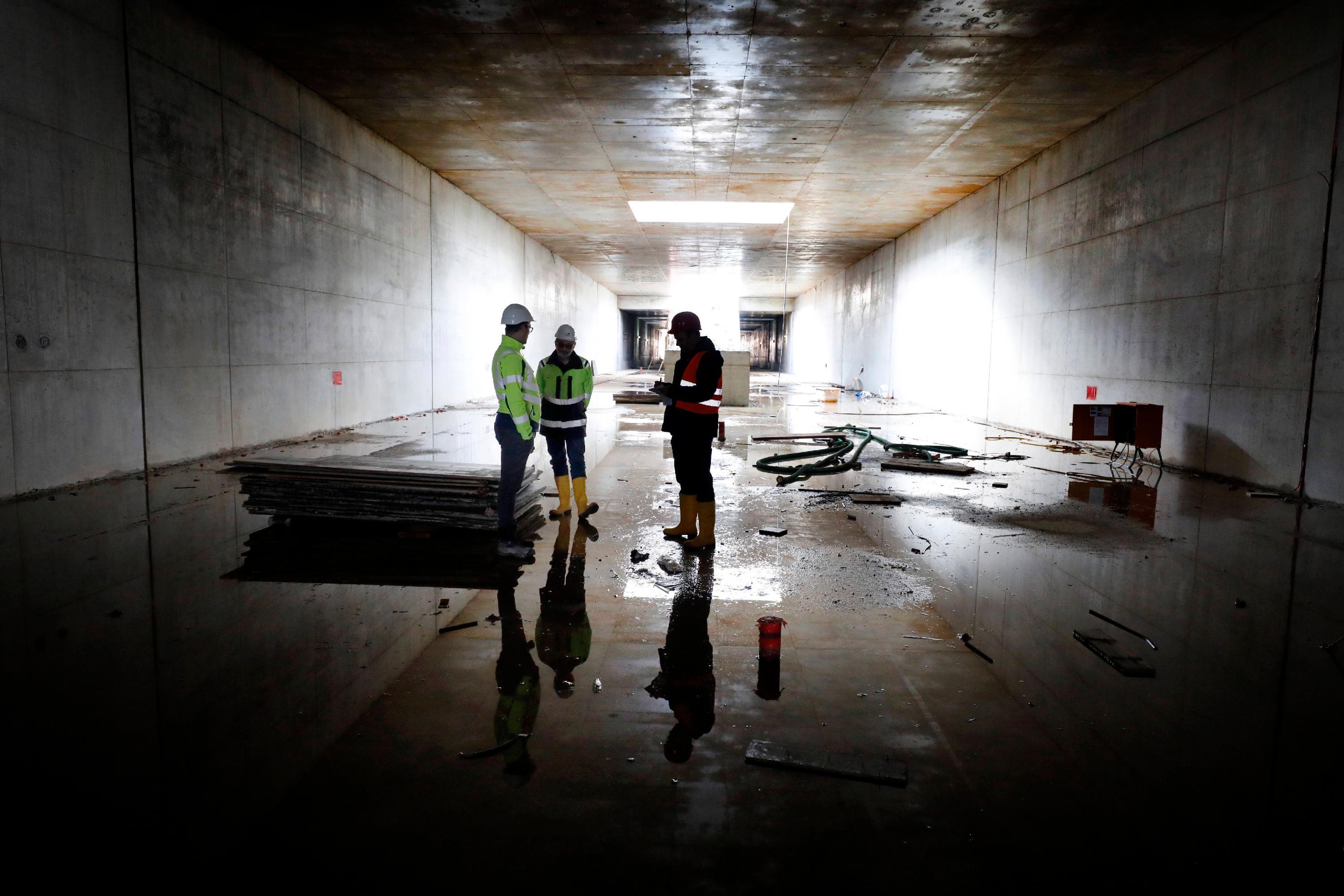 Noch deutet nicht allzu viel darauf hin. Doch hier bildet der U-Bahnhof Kleinreuth bei Schweinau ab 2026 die vorletzte Station der U-Bahnlinie 3 vom Nordwestring Richtung Gebersdorf.