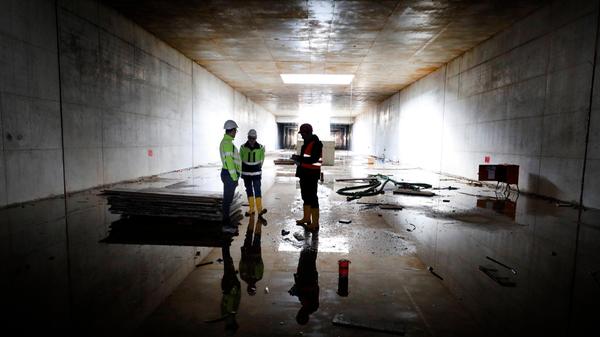 Noch deutet nicht allzu viel darauf hin. Doch hier bildet der U-Bahnhof Kleinreuth bei Schweinau ab 2026 die vorletzte Station der U-Bahnlinie 3 vom Nordwestring Richtung Gebersdorf.