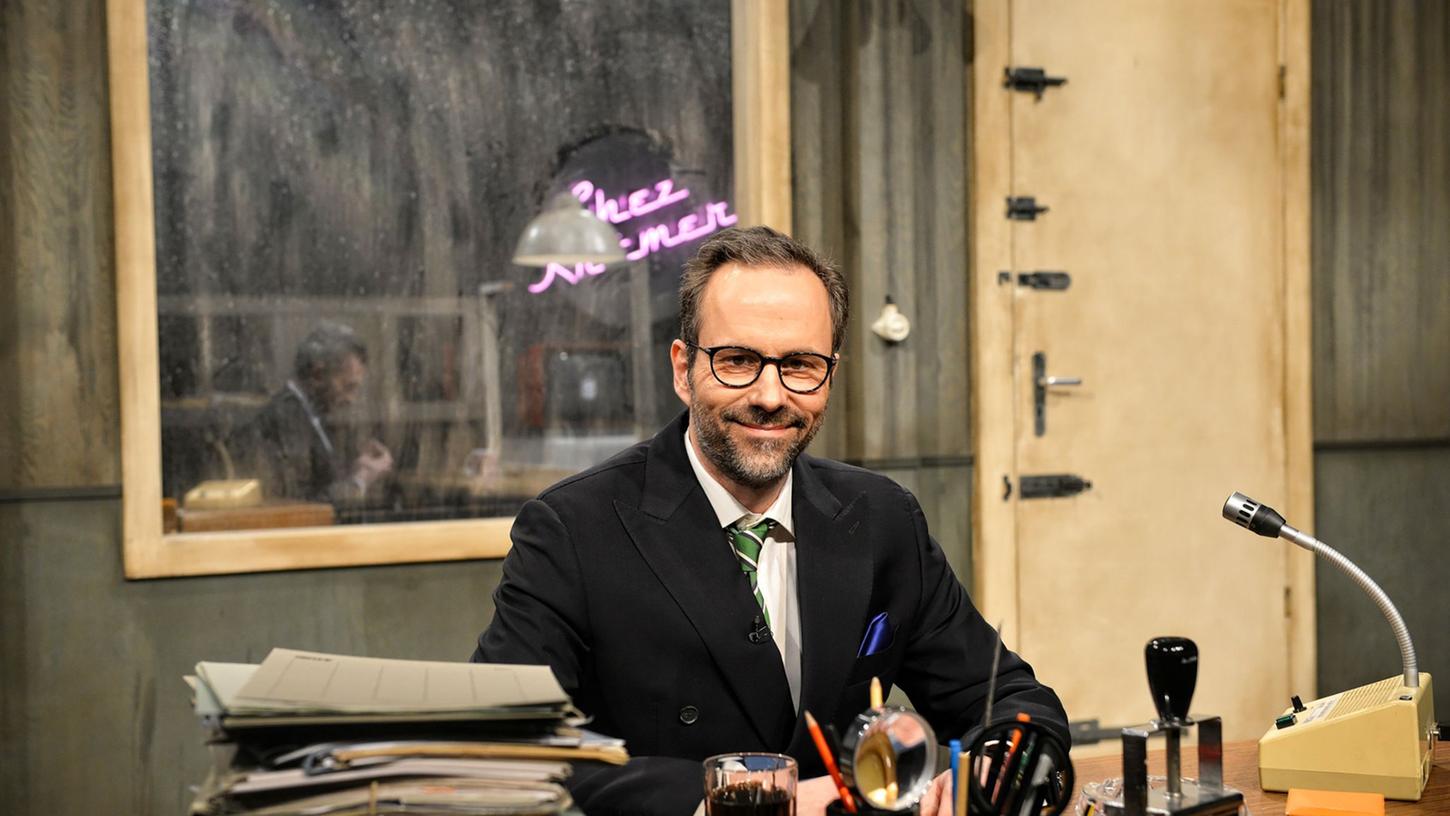 Moderator Kurt Krömer in seiner Show "Chez Krömer". Moderator Kurt Krömer in seiner Show "Chez Krömer".