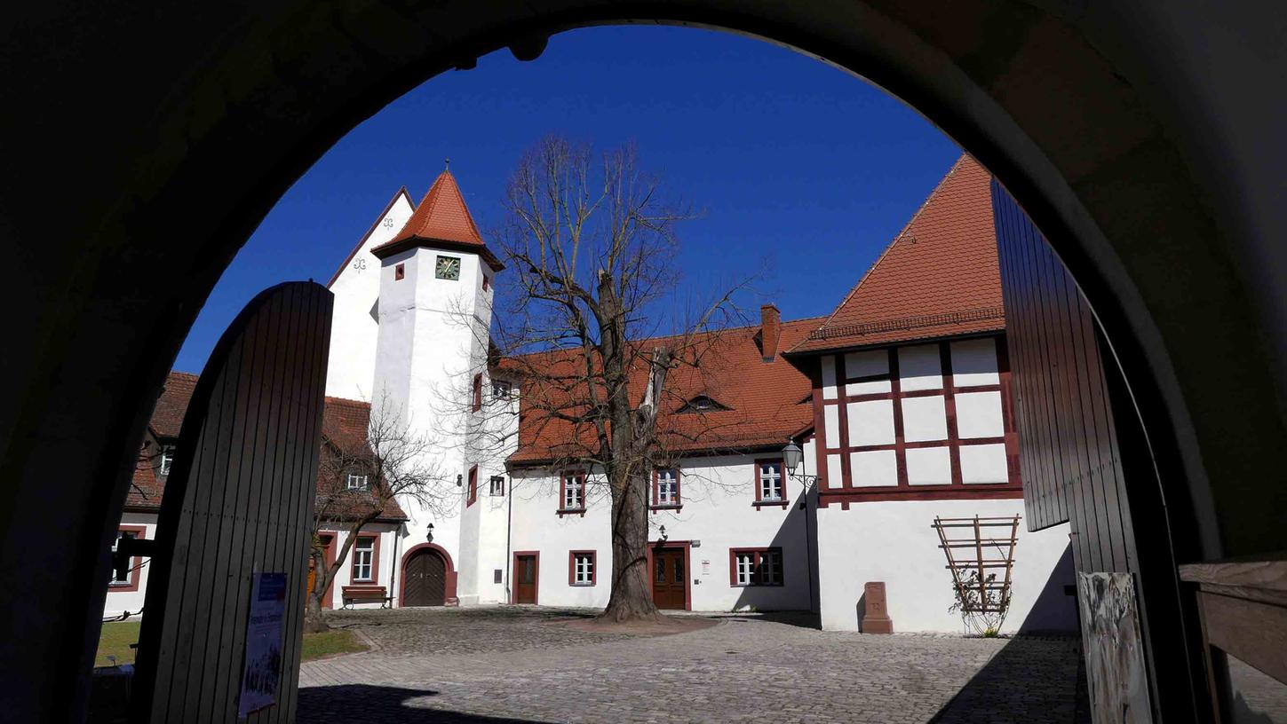 Am 7. März referiert Reinhold Kestler in den Museen im Alten Schloss über den Held im Kirchenrock