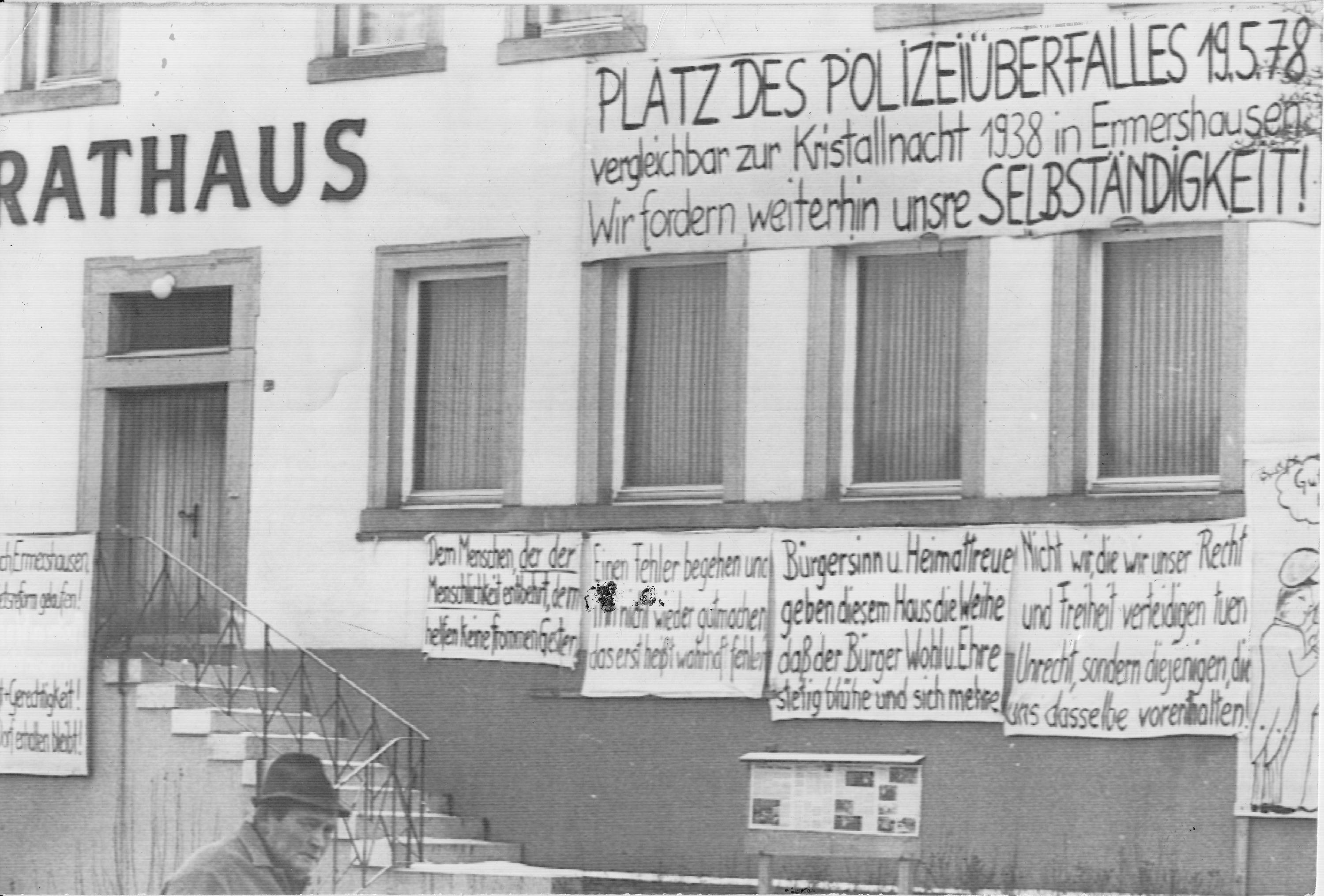 Doch auch nach der Eingemeindung hielt der Protest des Dorfes an – mit Erfolg. 1994 erreichte Ermershausen wieder seine Selbstständigkeit - so wie auch einige andere Gemeinden. Vor allem auch weil der CSU-Parteivorsitzende Franz Josef Strauß Teilen der Reform kritisch gegenüberstand. 1979, ein Jahr nach seiner Wahl zum bayerischen Ministerpräsidenten, wurde gegen das Votum von SPD und FDP eine Nachkorrektur der Gebietsreform durchgeführt: 210 Gemeinden erhielten ihre Selbständigkeit zurück.