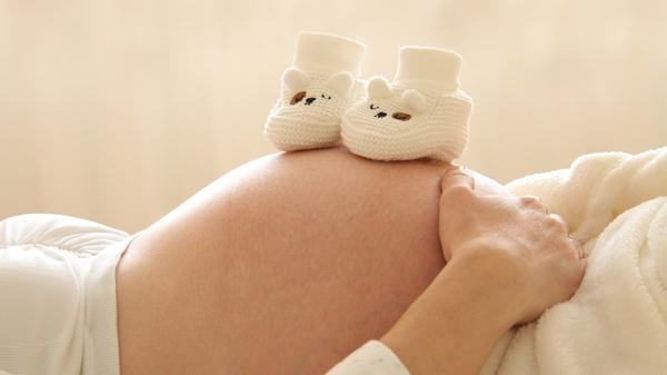 schwangere Frau seltene Maedchennamen