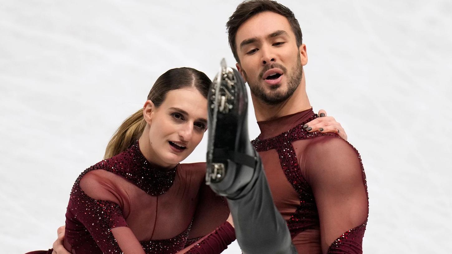Eistanz-Olympiasieger Papadakis/Cizeron bei WM auf Goldkurs Eistanz-Olympiasieger Papadakis/Cizeron bei WM auf Goldkurs
