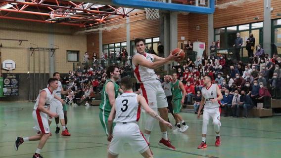 VfL-Baskets Treuchtlingen: Hauchdünner Derbysieg bei der Weißenburg-Premiere