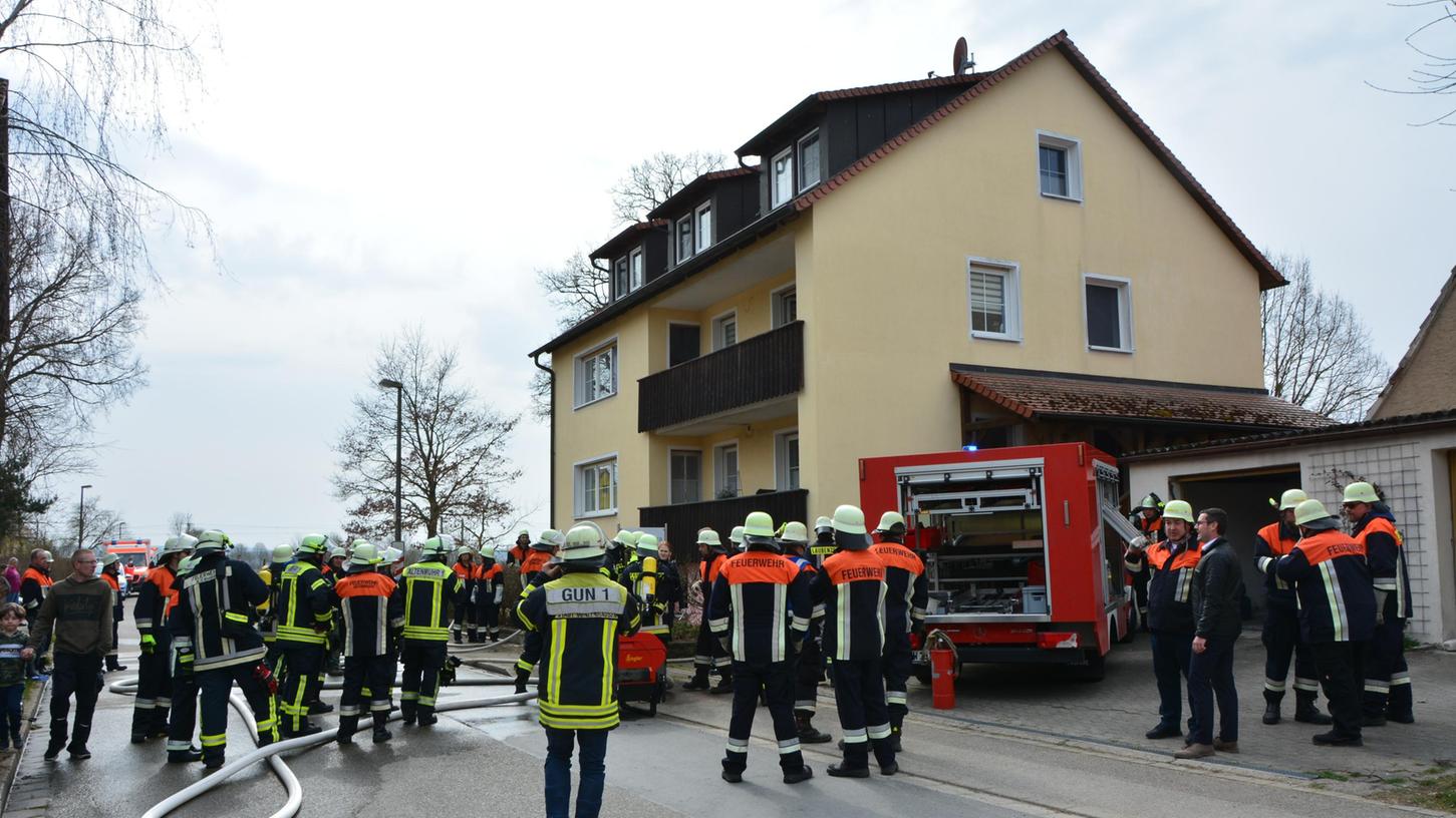 An zwei aufeinanderfolgenden Tagen brannte es in Laubenzedel. Montagnacht ein Schuppen, am Dienstagnachmittag ein Kellerraum.