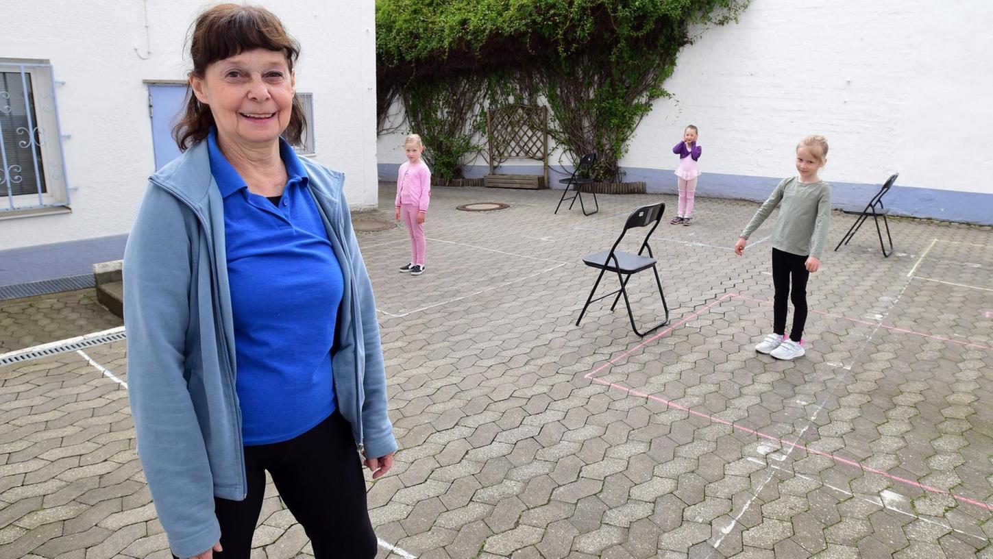 Sie flüchtete einst vor den Russen: Julia Vitez tanzt in Fürth mit ukrainischen Kindern