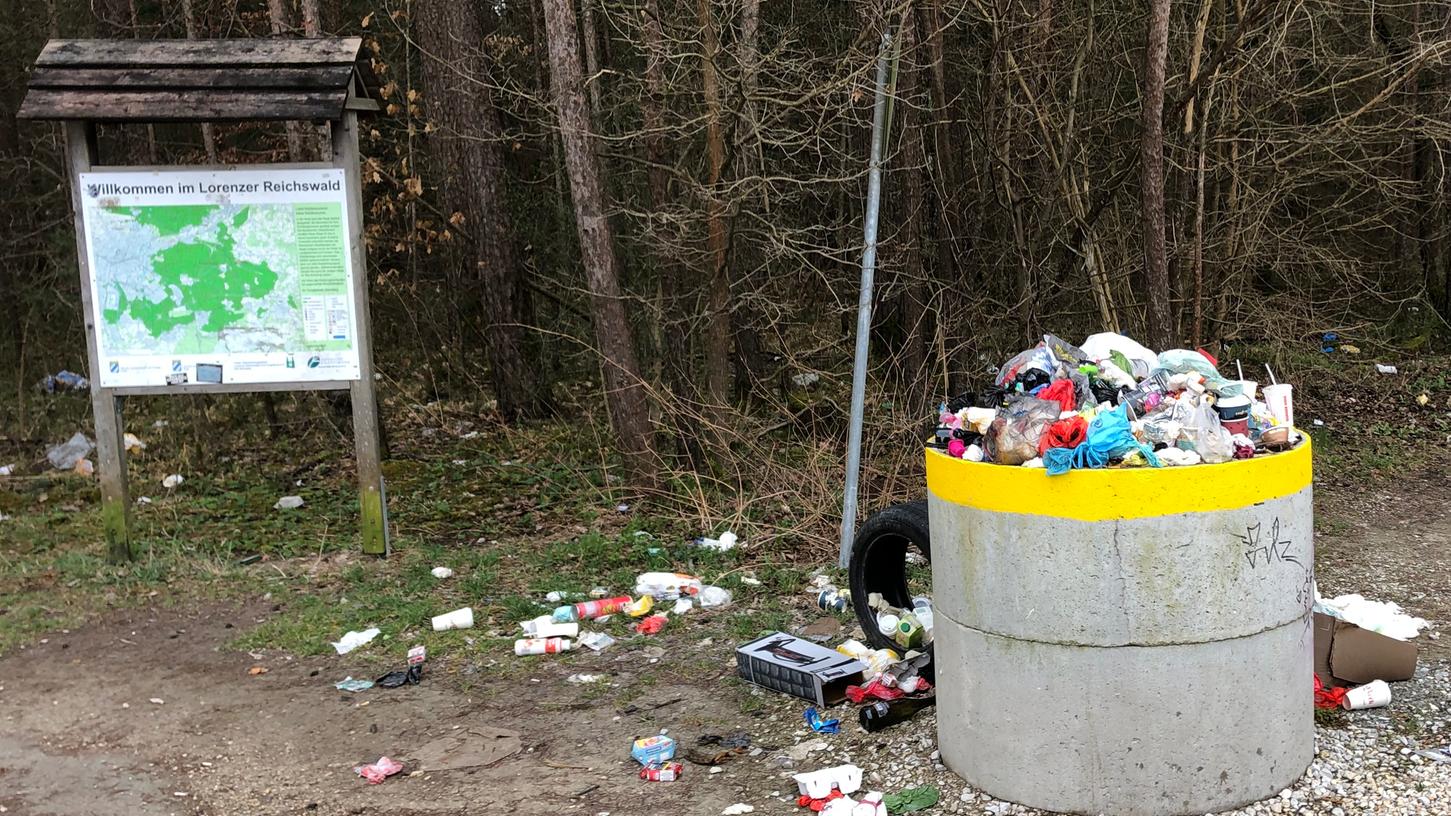 Nach wie vor gibt es ein Müll-Problem am Birkenseeparkplatz Nach wie vor gibt es ein Müll-Problem am Birkenseeparkplatz