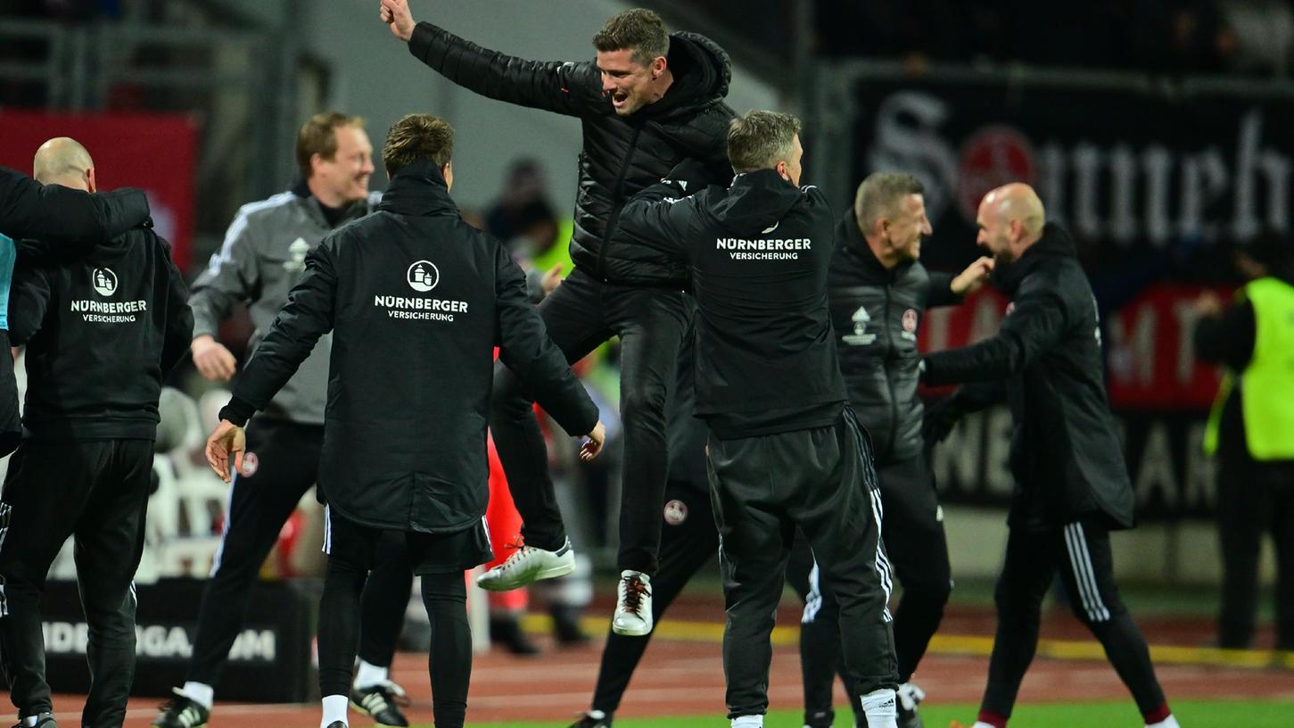 Noch ein letzter Feiertag: Der Club und Robert Klauß erwarten Schalke. Noch ein letzter Feiertag: Der Club und Robert Klauß erwarten Schalke.