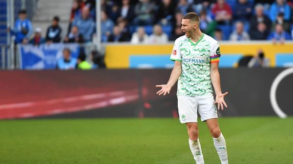 Ein Spiel, wie man es vom Kapitän schon häufiger gesehen hat in dieser Saison. Zu jeder Sekunde mit vollem Einsatz dabei, dabei aber weitgehend glücklos und auch mit einigen falschen Entscheidungen. Ist jetzt seit sieben Spielen ohne Tor.
