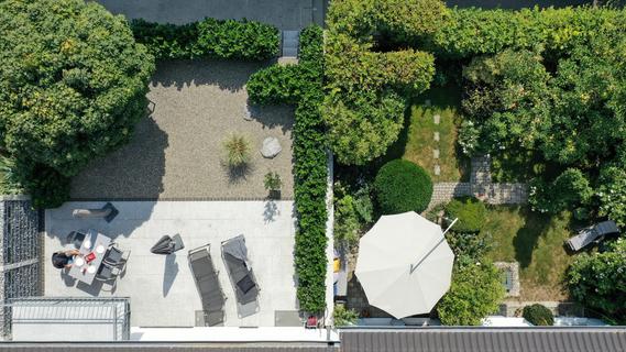 "Gärten des Grauens": Auch Nürnberg verbietet nun Schottergärten