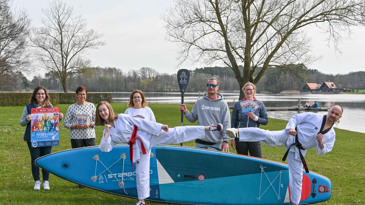 Franziska Böhm (Kultur- und Tourismusbüro Allersberg), Monika Rubenbauer (Zweckverband Rothsee), Patricia Hofmann (Strandhaus Birkach), Pierre Pelz (Supriders), Anke Freiman (Stadt Roth), und Hannah und Rainer Jonas (Taekwondo TSV Allersberg)  