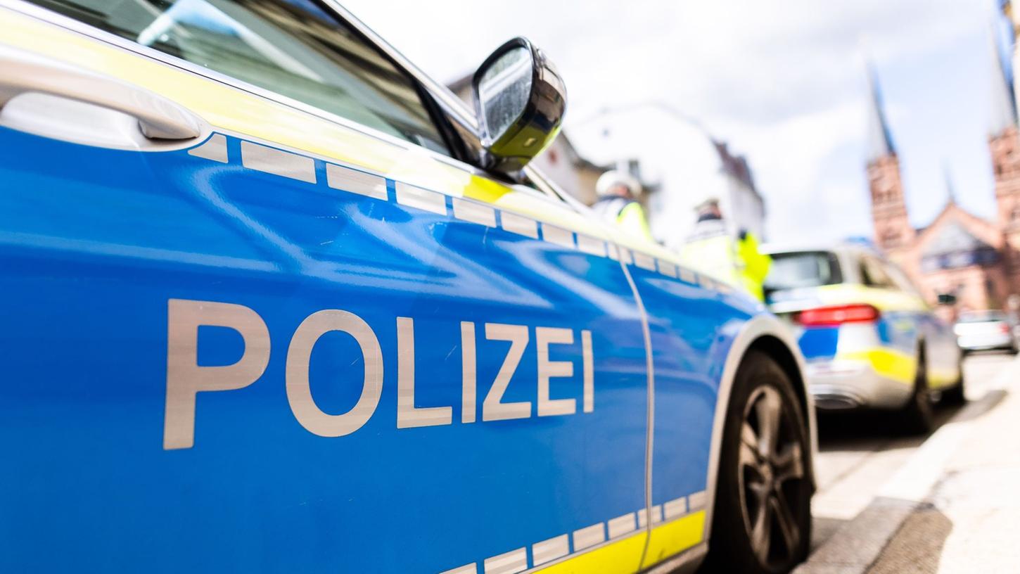 Betrunkene Randalierer wurden von der Polizei nahe Gräfenbergerhüll aufgegriffen.