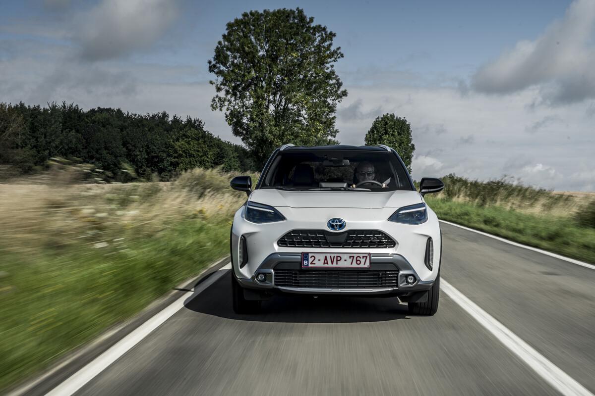 Der Allradantrieb "AWD-i" kostet 2670 Euro Aufpreis, arbeitet mit einem zweiten E-Motor an der Hinterachse und verteilt die Antriebskräfte automatisch.