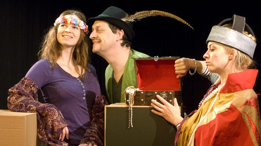 Das Theater Rootslöffel zeigt Samstag und Sonntag jeweils um 15 Uhr das Stück "Robin Hood". Die Räuberballade über den König der Diebe ist für Kinder ab 6 Jahren geeignet.