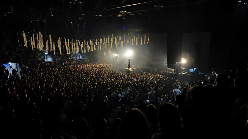 Erstmals Live-Konzert in Nürnberger Arena: Cro sorgt für spektakulären Einstand