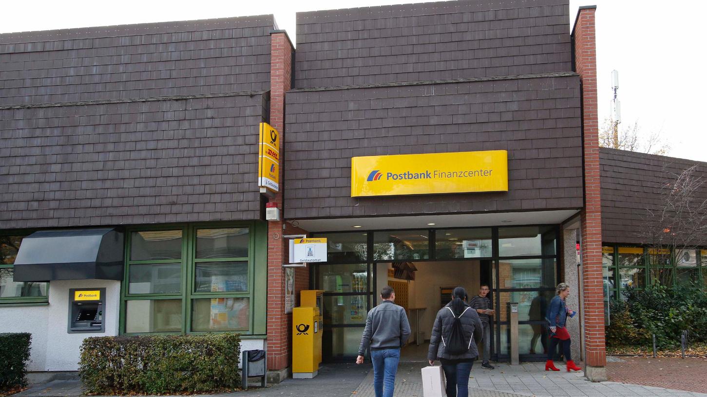 In Oberasbach gibt es schon länger keine Postbankfiliale mehr, die Kunden müssen nach Zirndorf. Doch dort war Geld Mangelware.