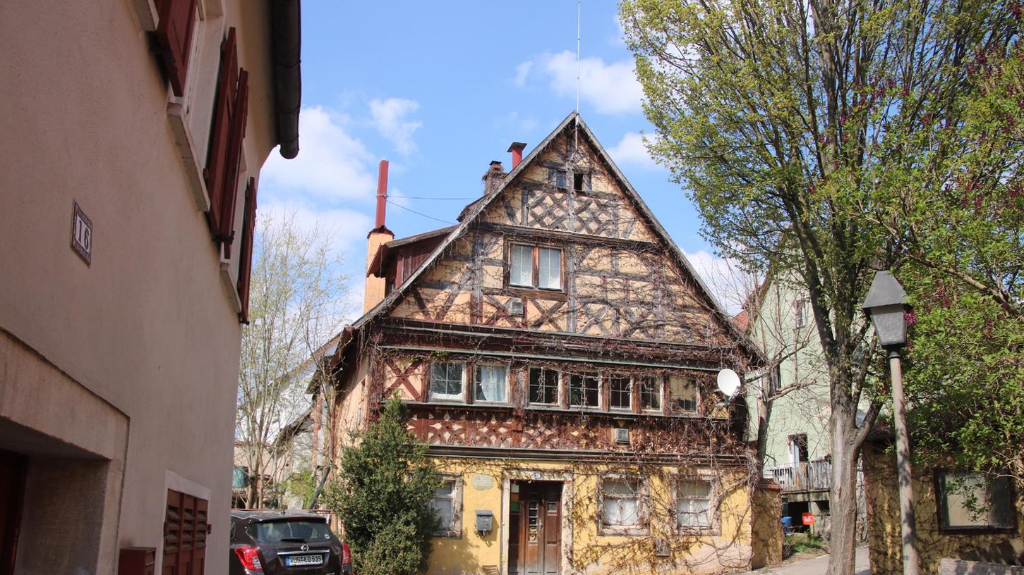 Eines der ältesten Häuser Ellingens wird saniert
