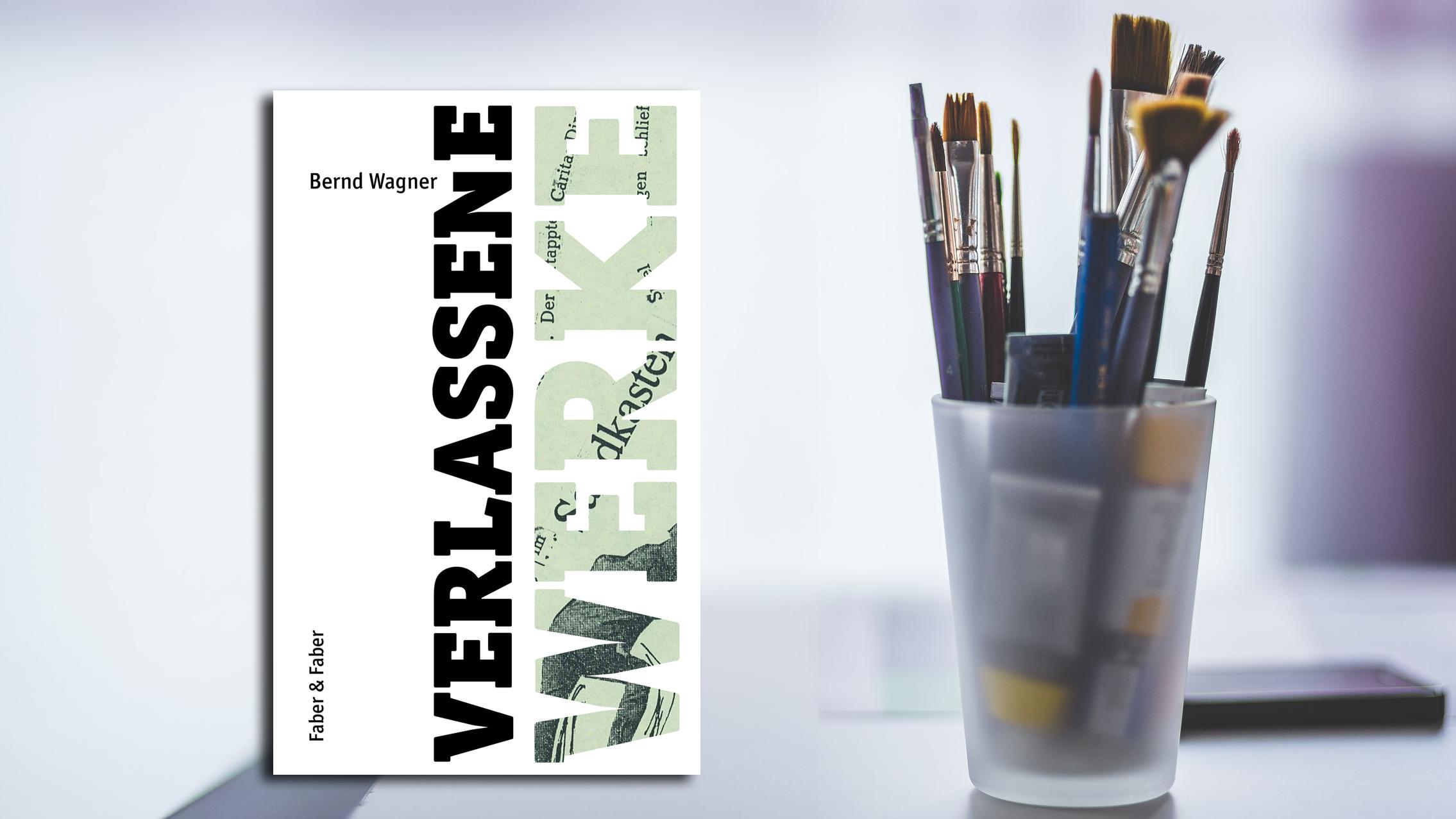 Er ist ein vergleichsweise Stiller im trubeligen Berlin dieser Jahre: Bernd Wagner, 1976 geboren und von Ost nach West gewechselt, hat bereits einige Romane und Erzählungen geschrieben, die es leider über heftiges Insider-Lob nicht hinausbrachten. Ob das mit den "Verlassenen Werken" (Faber & Faber, 26 Euro) anders wird, ist zu bezweifeln. Dabei verdient dieses wuchtige Werk mit Kreuz-und-Quer-Aufzeichnungen von 1976 bis 1989 (vier Jahre zuvor war Wagner aus der DDR ausgereist) eine große Leserschaft. Es ist nicht mehr und nicht weniger als die persönliche Chronologie der oft aus dem Ufer laufenden Ereignisse, eine Bestandsaufnahme deutscher Befindlichkeiten, ein radikaler Rechenschaftsbericht über das Schaffen und Scheitern. Kein aphoristisches Nebenbei, sondern der sprachgewaltige Versuch, sich einen Überblick zu verschaffen, wo der Durchblick längst nicht mehr möglich scheint. Bernd Noack
