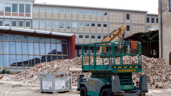 Die denkmalgeschützte Substanz bleibt erhalten, doch Technik und viele Details werden erneuert.