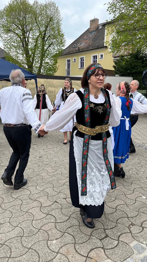 Erstmalig trat in diesem Jahr die Tanzgruppe der Siebenbürger Sachsen auf dem "Fest der Kulturen" auf - und das unter großem Beifall.