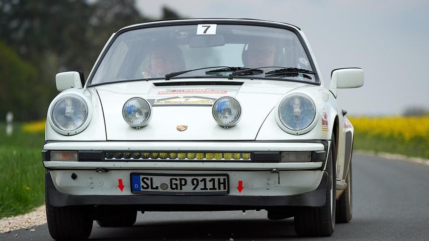 Porsche, Audi, Opel und mehr: Rare Oldtimer bei der Metz-Rallye in Stein