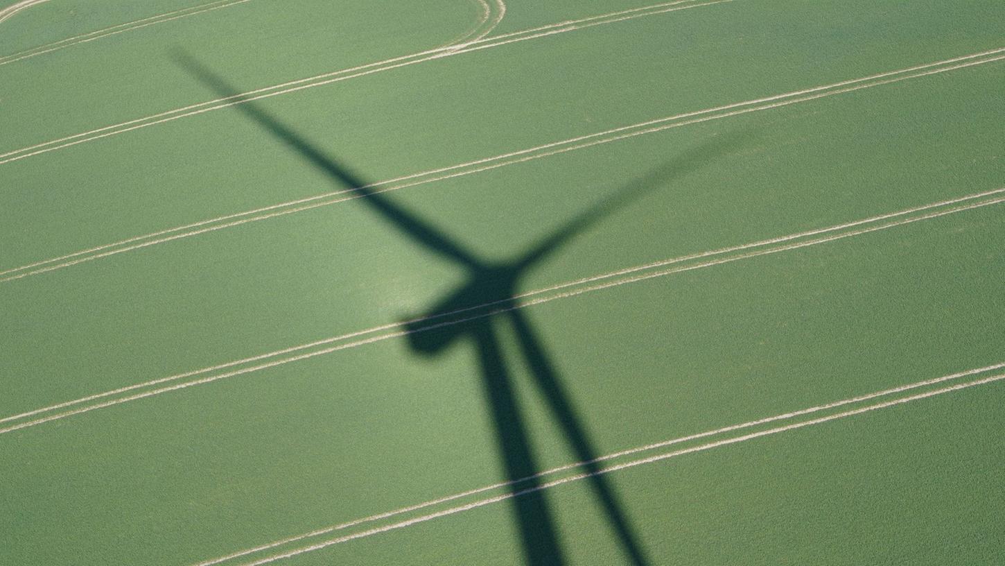 Windkraftausbau: Fast alle Bundesländer hinken hinterher - wo steht Bayern? Windkraftausbau: Fast alle Bundesländer hinken hinterher - wo steht Bayern?