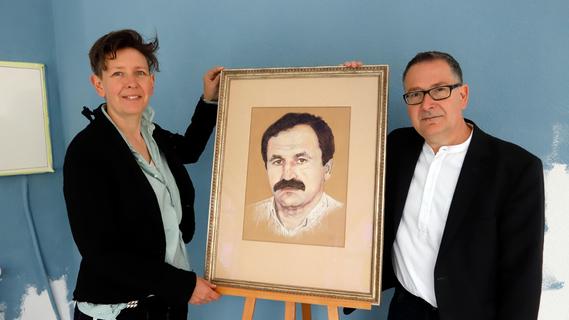 Einmalige Ausstellung in Nürnberg: Künstlerin porträtiert die Opfer des NSU