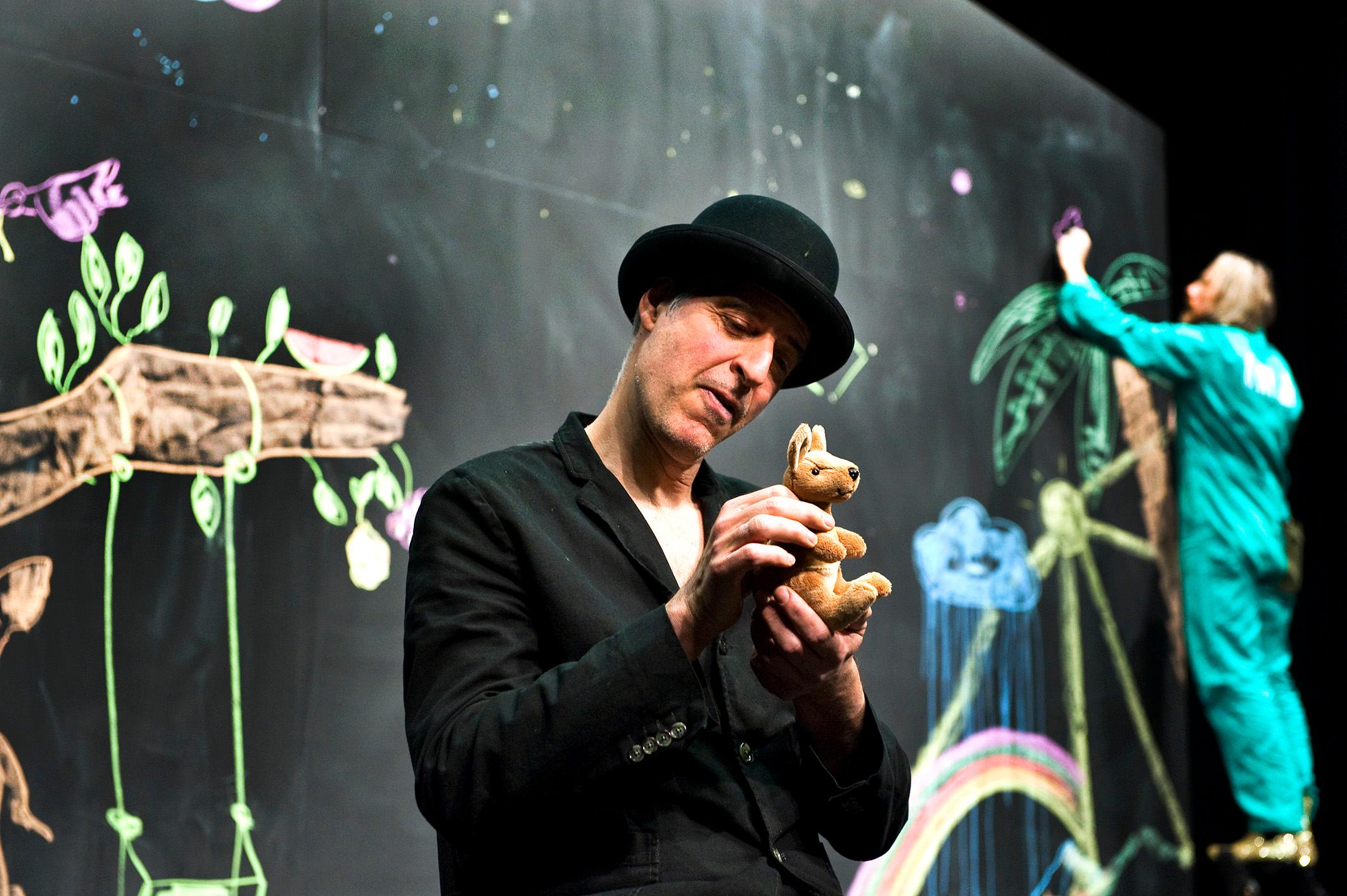 Am Anfang - Theater Mummpitz