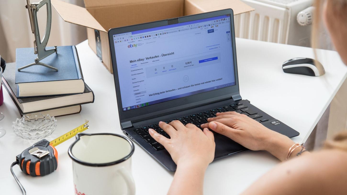 Lieber nicht selbst mitbieten: Sogenanntes Shill Bidding ist verboten und kann sogar vor Gericht enden. Lieber nicht selbst mitbieten: Sogenanntes Shill Bidding ist verboten und kann sogar vor Gericht enden.